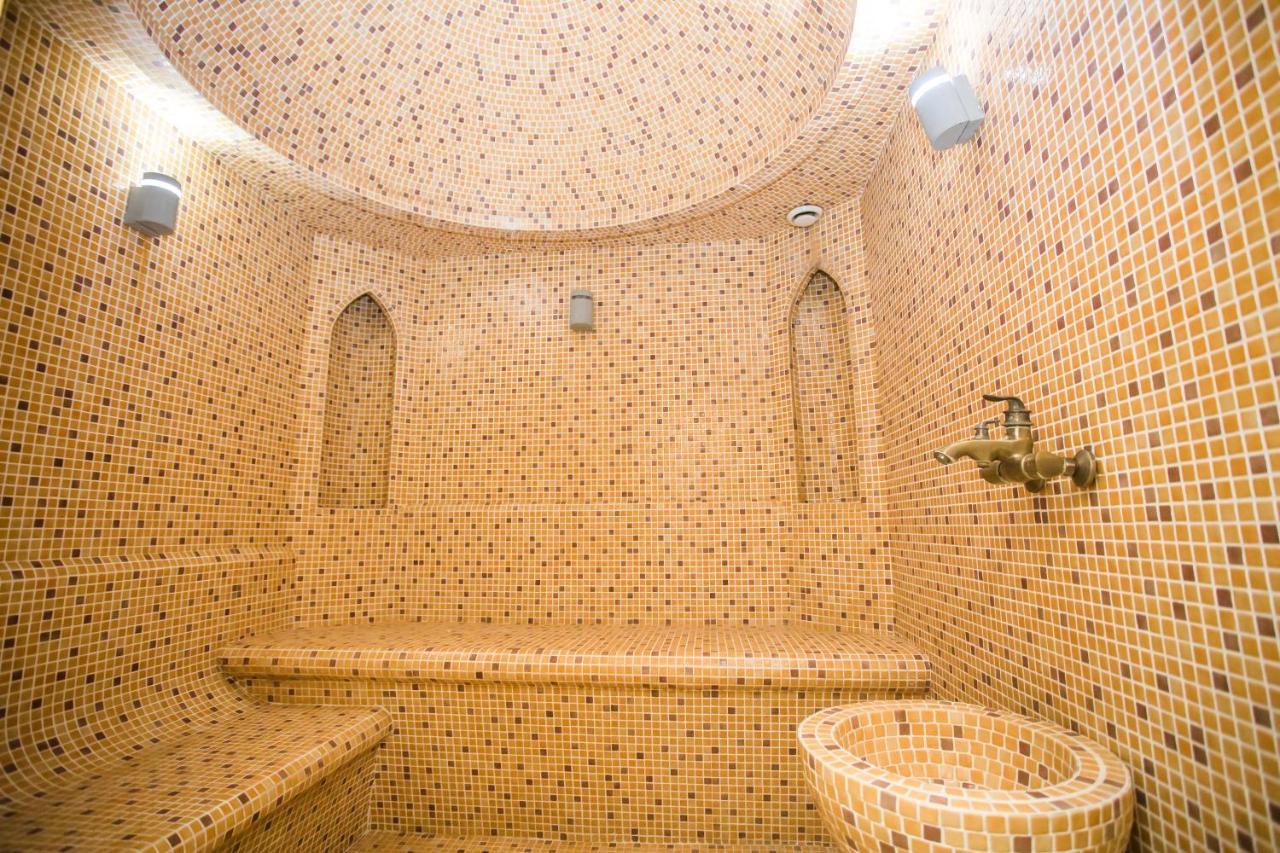 Hotel Grand Capital タシュケント エクステリア 写真
