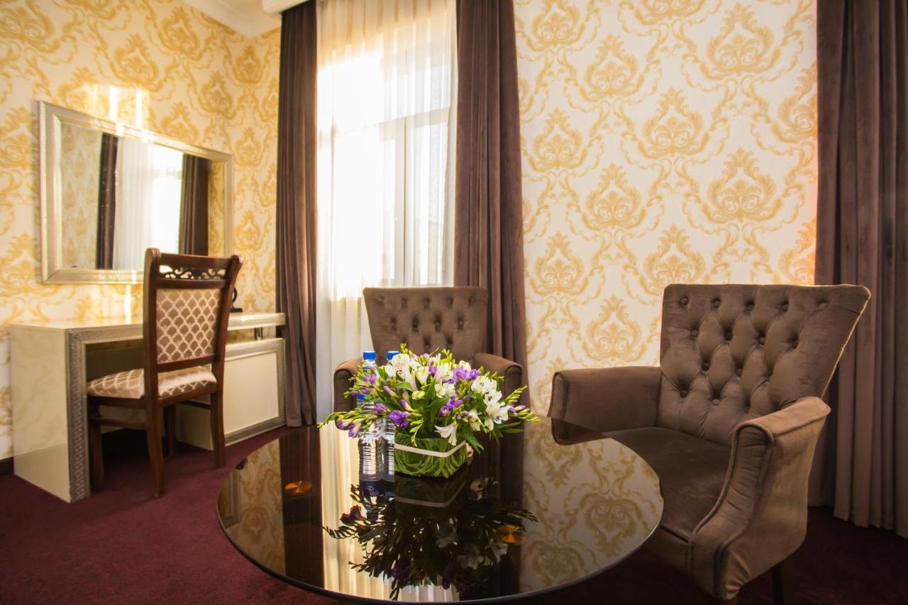 Hotel Grand Capital タシュケント エクステリア 写真