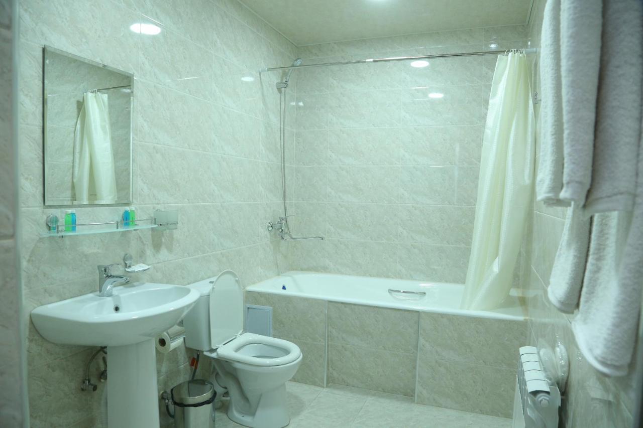 Hotel Grand Capital タシュケント エクステリア 写真