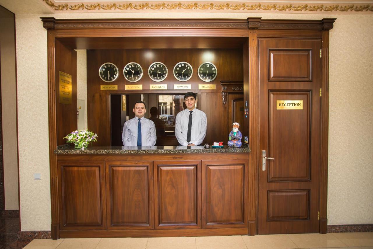 Hotel Grand Capital タシュケント エクステリア 写真