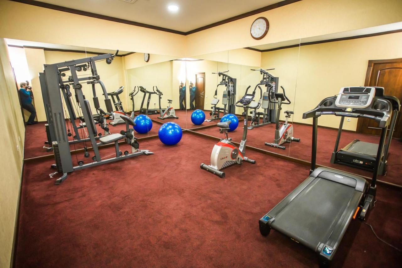 Hotel Grand Capital タシュケント エクステリア 写真